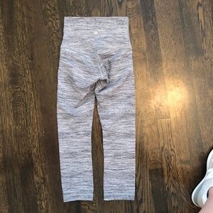 Lululemon Wunder Under Crop